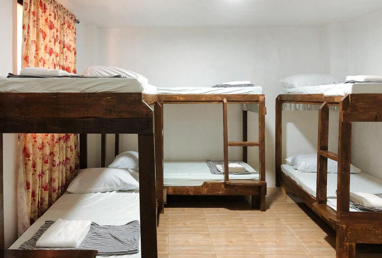 Mixed Dormitory Room,1397912459:JPEG