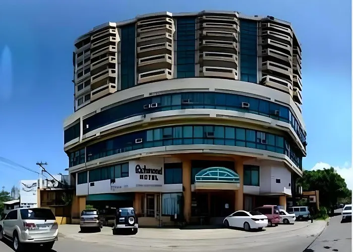 Richmond Plaza